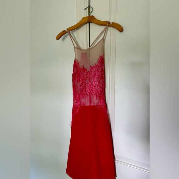 Luxxel Dresses & Skirts - NWT Luxxel Red and Pink romantic lace Dress size L